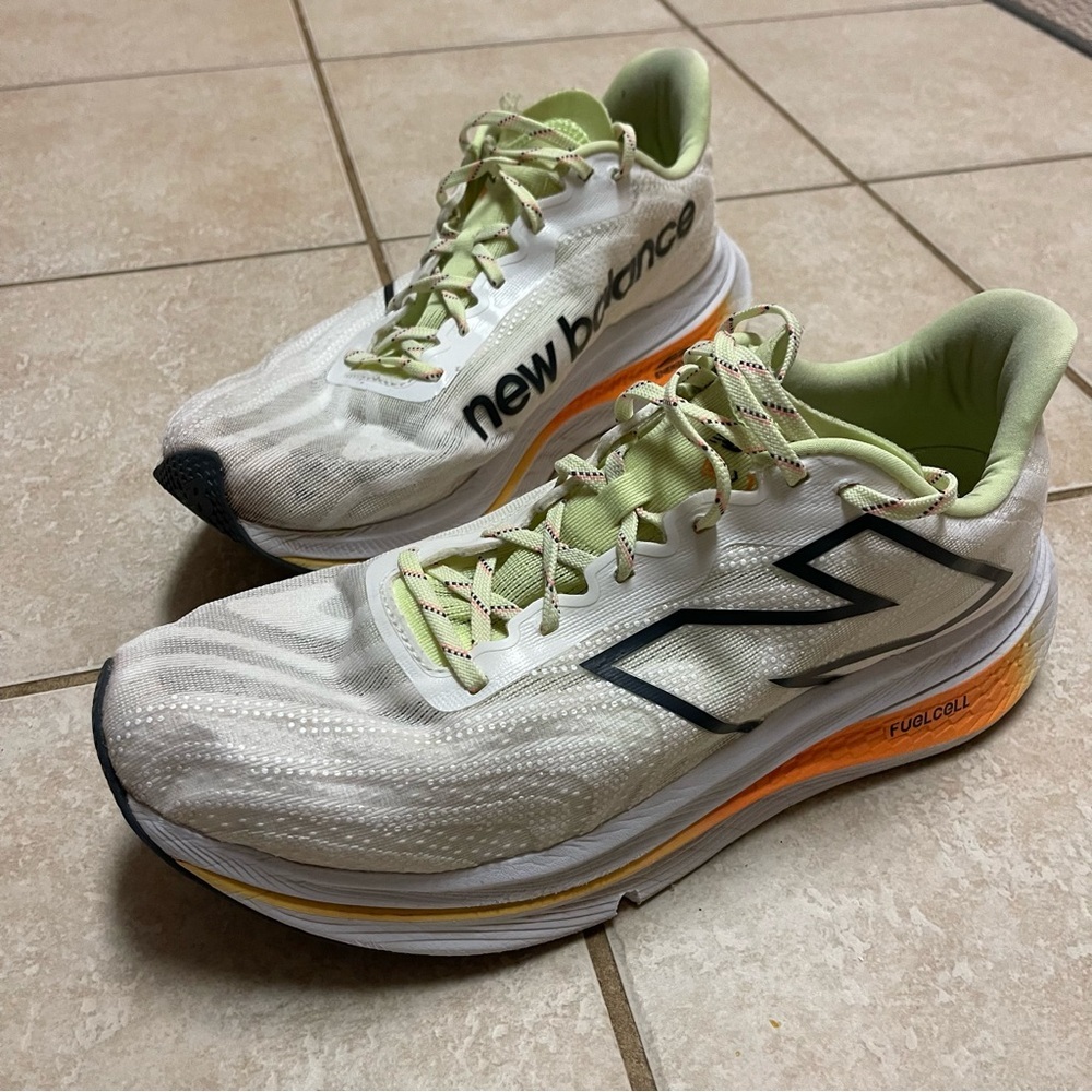 New Balance FuelCell SuperComp Shoes Mens Size 12 D White Running Racing MRCXCA3
